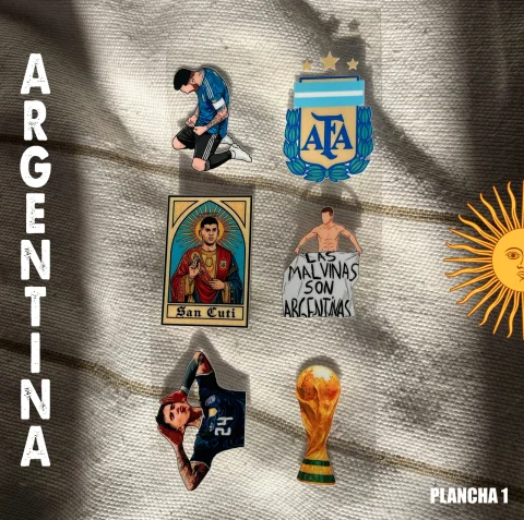 Plancha de stickers de la Selección Argentina con jugadores, escudo AFA y copa del mundo